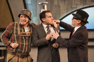 Elan Kunin (Franz Liebkind), Mikey Samra (Leo Bloom) et Sam Stein (Max Bialystock) © Andrée Lanthie